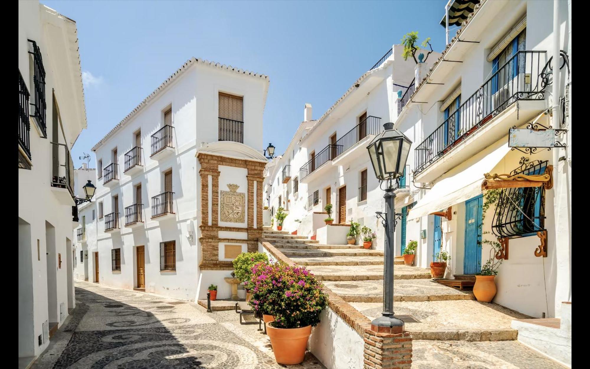 Precioso Apartamento De Dos Plantas Con Vistas Frigiliana Exterior photo